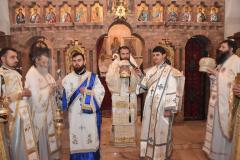 Comunitatea din Parohia „Intrarea Maicii Domnului în Biserică” din Bocșa s-a bucurat de prezența ierarhului în ziua hra
