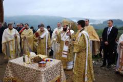  Biserica nou construită din Stăncilova a fost târnosită