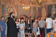 Tineri din Caraș-Severin în vizită la mănăstiri din Episcop