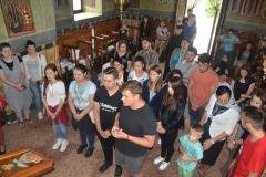 Tineri din Caraș-Severin în vizită la mănăstiri din Episcop