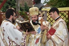 Biserica din Apateu în haine de sărbătoare