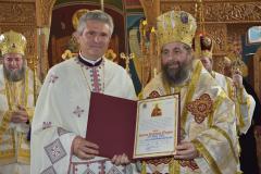 Biserica din Apateu în haine de sărbătoare