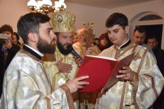 Liturghie și filantropie la Bocșa