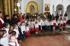 Primii colindători la Catedrala Episcopală din Caransebeș