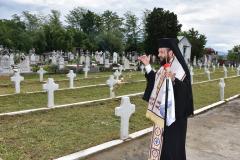 Părintele Episcop Lucian s-a rugat pentru eroi