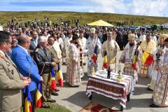 În unitate de credință și de neam la Crucea-monument