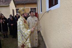 Biserica din Parohia Sat Bătrân a fost resfințită