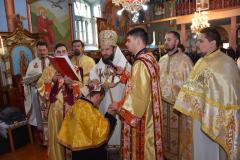 Părintele Episcop Lucian a slujit în Parohia Răchitova