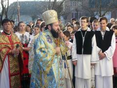 Biserica parohiei Răcăjdia a fost resfinţită 