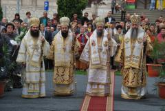 Participare Chiriarhală la hramul catedralei episcopale din Dro