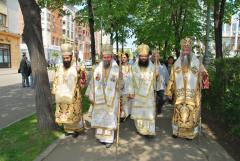 Participare Chiriarhală la hramul catedralei episcopale din Dro