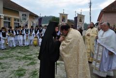 Târnosirea bisericii parohiale din Borlovenii Vechi