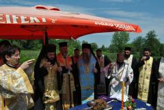 Troiţă de arhierei misionari în Geanova Timocului