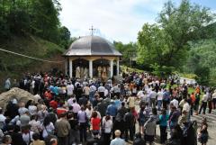 Hramul tradiţional al mănăstirii Piatra Scrisă