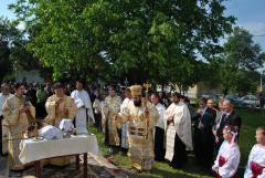 Târnosirea bisericii din parohia Copăcele