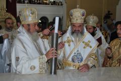 Patriarhul României a sfinţit Catedrala Episcopală din Carans