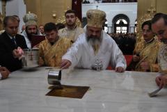 Patriarhul României a sfinţit Catedrala Episcopală din Carans