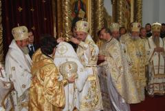 Patriarhul României a sfinţit Catedrala Episcopală din Carans