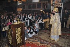 Biserica din parohia Domaşnea a fost târnosită