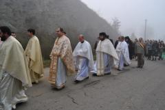 Biserica mare a schitului Gornea a fost târnosită