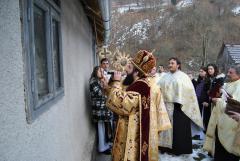 Biserica din Calina a fost târnosită