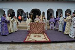 Episcopul Veniamin Nistor pomenit în sărbătoare la Alba Iulia