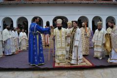 Episcopul Veniamin Nistor pomenit în sărbătoare la Alba Iulia