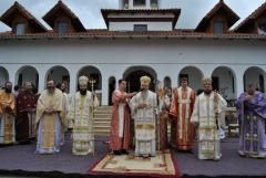 Episcopul Veniamin Nistor pomenit în sărbătoare la Alba Iulia