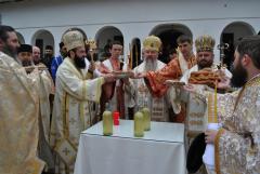 Episcopul Veniamin Nistor pomenit în sărbătoare la Alba Iulia