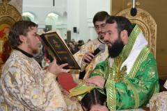 Slujire chiriarhală la Catedrala Episcopală în duminica dinai