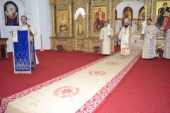 Liturghie arhierească închinată Sfinţilor Trei Ierarhi la Ca