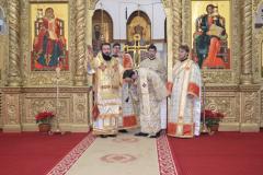 Liturghie arhierească închinată Sfinţilor Trei Ierarhi la Ca