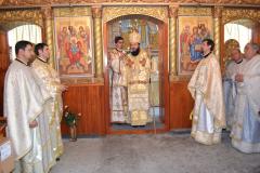 Liturghie arhierească în Parohia Pojejena