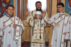 Biserica parohiei Maciova a fost resfinţită