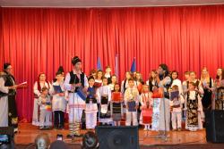 Festival de colinde, cântece și poezii patriotice de Ziua Națională la Anina