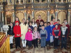 Sfântul Ierarh Nicolae întâmpinat cu bucurie in Parohia Borlova