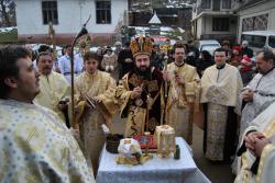 Biserica din Calina a fost târnosită