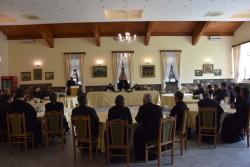 Dezbateri despre anul omagial și comemorativ în Patriarhia Română la Ciclova Română