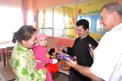 Alinare sufletească pentru copiii din Spitalul Municipal Caransebeş