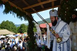 Pelerinajul bucuriei la Schitul Poiana Mărului