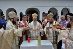Episcopul Veniamin Nistor pomenit în sărbătoare la Alba Iulia