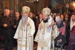 Bucurie și sărbătoare duhovnicească la biserica translatată „Sfinții Arhangheli Mihail și Gavriil” din Reșița