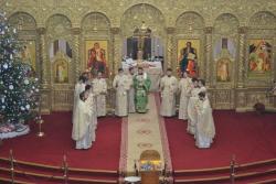 Slujire chiriarhală la Catedrala Episcopală în Duminica dinaintea Crăciunului