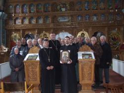 Vizită a românilor din Serbia în Episcopia Caransebeşului