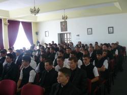 Repetabila naştere: 160 de ani de memorial eminescian