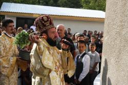 Resfinţirea bisericii parohiale din localitatea Cornea